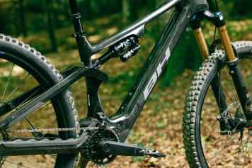 Avinox e-MTB with 800 watt-hours from 3,899 euros