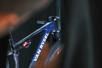 32-inch full-suspension bike for Decathlon Ford