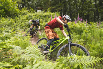 Check der Rad-Ausrüstung zum Saisonstart