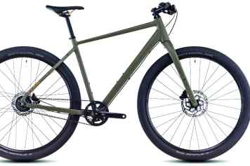 Das Cube Hyde Pro EF kann auch Offroad