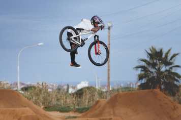 Das YT Dirtlove - ein Klassiker-Hardtail & doch ganz modern