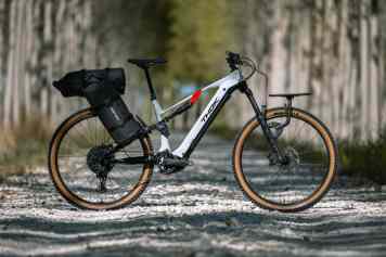 Neues E-MTB mit Gepäcksystem