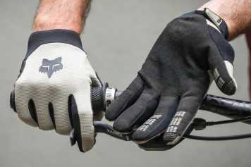 Viel Handschuh fürs Geld