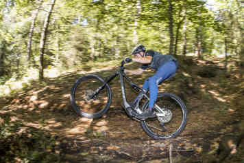 Trailspaß mit Motor für nur 4199 Euro! BH präsentiert neues iLynx+ SL Aluminium E-MTB