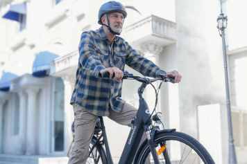 Grundig präsentiert günstiges City-E-Bike