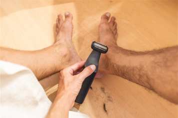 Männer im Frauenknast, aber ich muss mir die Beine rasieren?!?