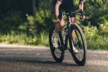 Grenzgänger zwischen Gravel und Road