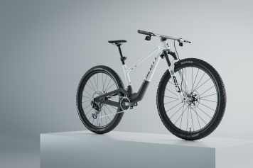 Vollintegrierter Cross Country Racer