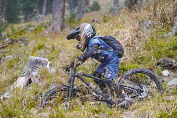 Nize One 24 Black Serie – Trail-Hardtail in 24 Zoll