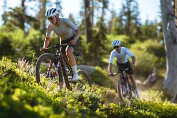 Aufgebohrt: Das überarbeitete Racefully Santa Cruz Blur