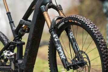 Neues E-Enduro mit Bosch CX zum Angriffspreis