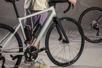 Allround-Rennrad mir Shimano-Di2-Schaltung für 2000 Euro