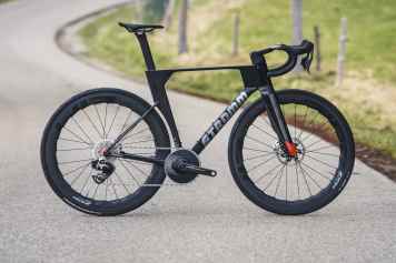 Aero-Rennrad mit Rekordwert im Test