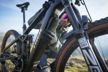 Werden E-MTBs gerfährlich schnell und stark?