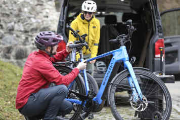 E-Trekkingrad mit nur 22 Kilo!
