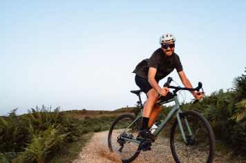 Keine Angst vor langen Distanzen - das Van Rysel E-GRVL AF ist bei dir