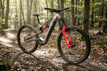 Erstes E-MTB mit Gobaos E-CVT Motor