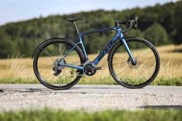 Giant Defy Advanced E+ Elite 2 - E-Rennrad im Test
