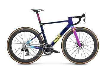 Drei Rennräder im Profi-Look in limitierter Auflage