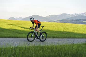 Canyon knackt die 200-Watt-Schallmauer