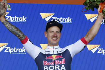 Traumstart für Red Bull - Top-Debüt von Teutenberg