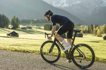 How to find the ideal saddle for road and gravel bikes