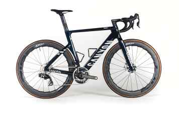 Das Canyon Aeroad CFR AXS