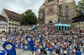 Einmal als VIP beim Radrennen