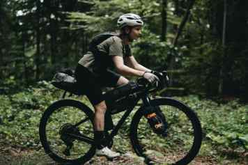 So viel Gepäck brauchst du für eine Bikepacking-Tour