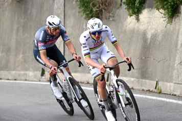 Kann Tadej Pogačar Mathieu van der Poel schlagen?