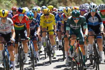 Material-Duell am Col d’Eze