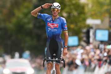 Mathieu van der Poel setzt historisches Ausrufezeichen vor der WM