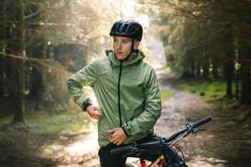 Wasserdichte Radbekleidung neu gedacht