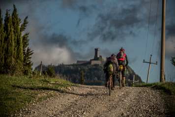 Drei neue Gravel-Routen zum Gardasee