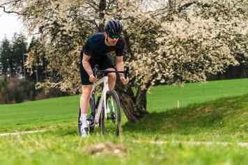 Equipment for road cycling in spring