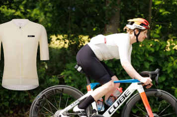 Aerotrikot mit CO₂-recyceltem Garn
