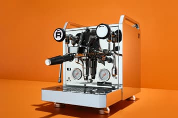 Rocket Espresso und Zwift stellen limitierte Mozzafiato FAST vor