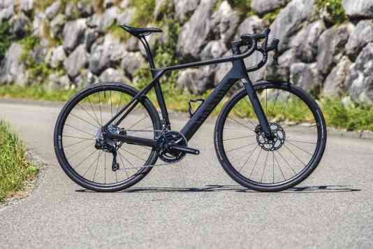 Das Canyon Endurace:Onfly CF 7 im Test