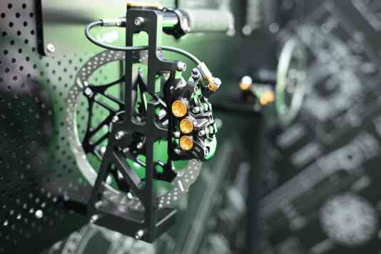 Super-Charging, günstige E-MTBs und XXL-Bremsen