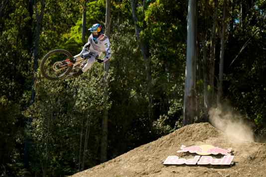 Diese U19-Youngster stürmen den Downhill-Weltcup