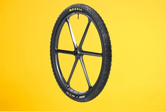 32" Carbon-Laufradsatz geht in Serie