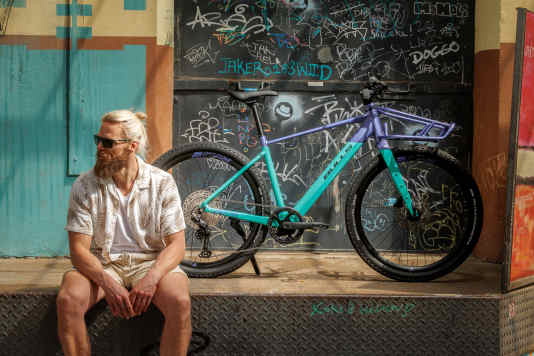 Styler-E-Bike als urbane Mountainbike-Hommage