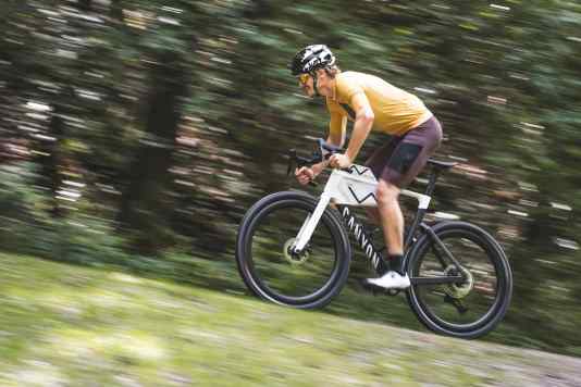 So schnell ist das neue Race-Gravelbike wirklich