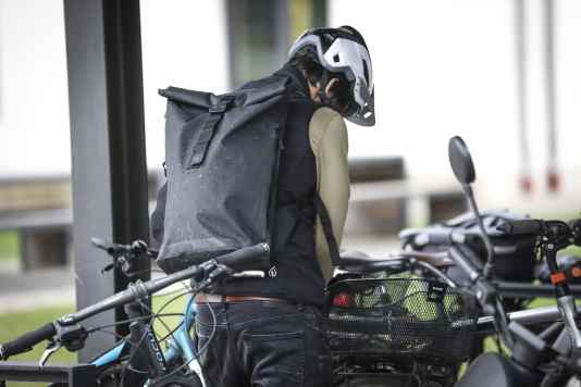 Günstig, wasserfest und pfiffig - der Btwin Speed 900