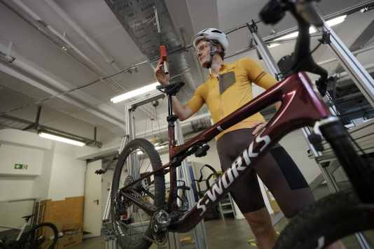 Diese XC Bikes sind besonders leicht