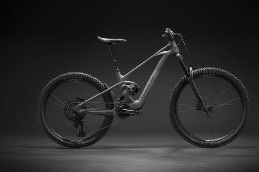 E-Enduro mit Avinox M2S ab 6499 Euro