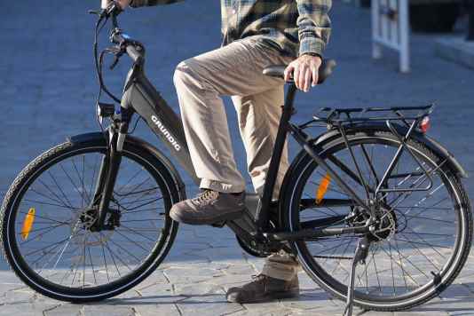 Günstiges City-E-Bike von Grundig