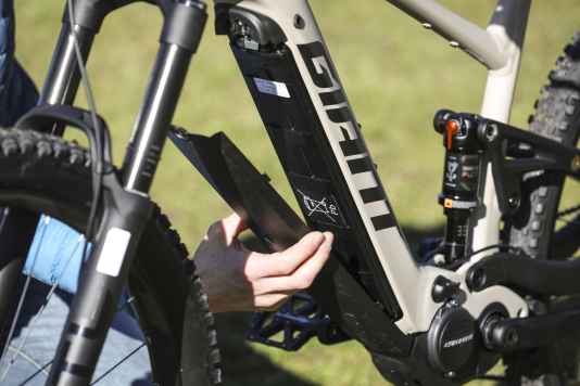 Das kann das günstige Touren-E-MTB mit 100 Nm