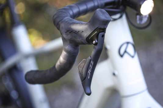 E-Bike für Touren und Gravel