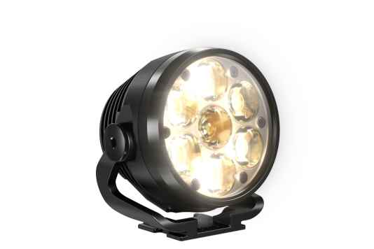 Die Klassiker-Helmlampe kehrt mit 5.400 Lumen zurück